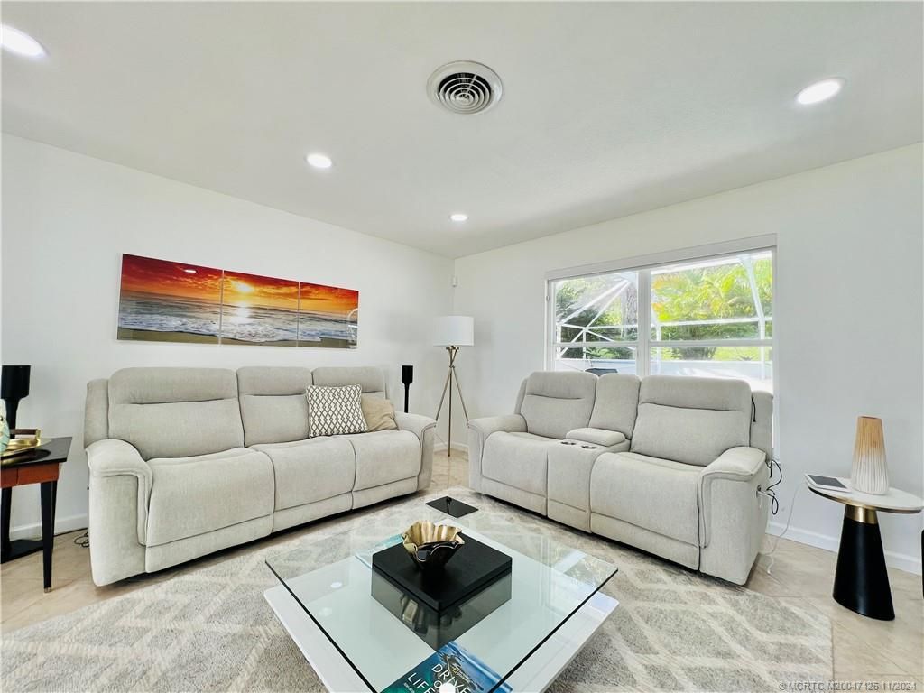 12845 S Indian River Drive, Jensen Beach, FL 34957 Photo