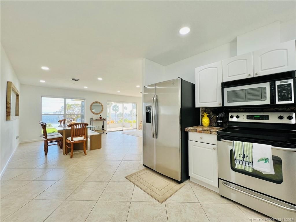12845 S Indian River Drive, Jensen Beach, FL 34957 Photo