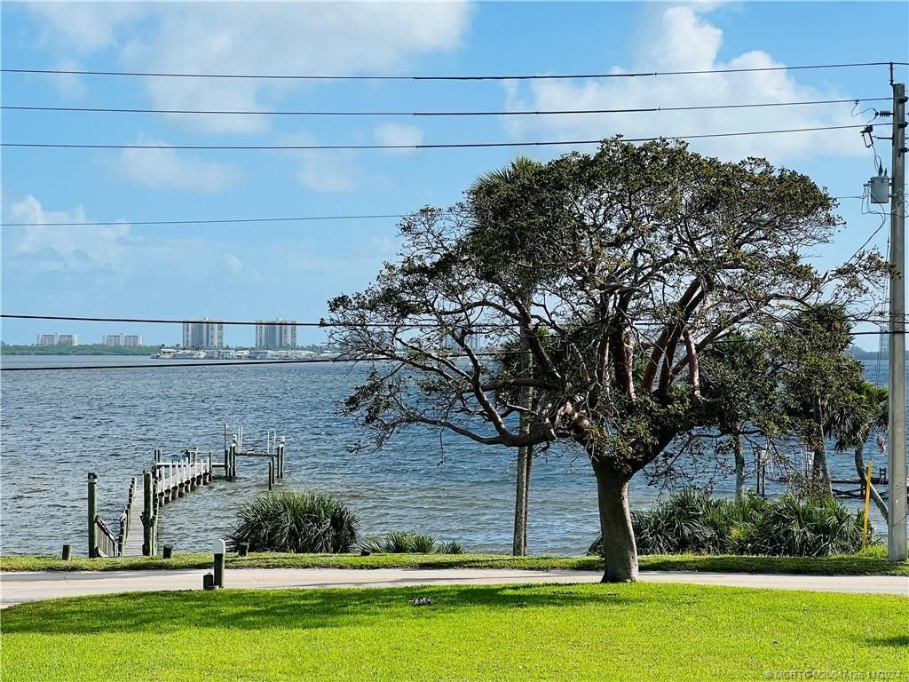 12845 S Indian River Drive, Jensen Beach, FL 34957 Photo