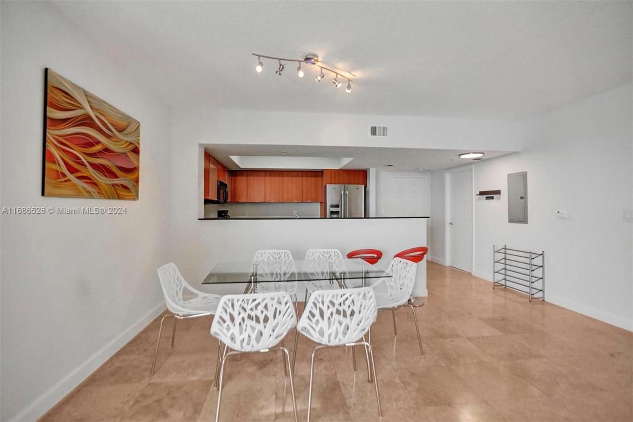 16699 Collins Av, Unit 3105, Sunny Isles Beach, FL 33160 Photo