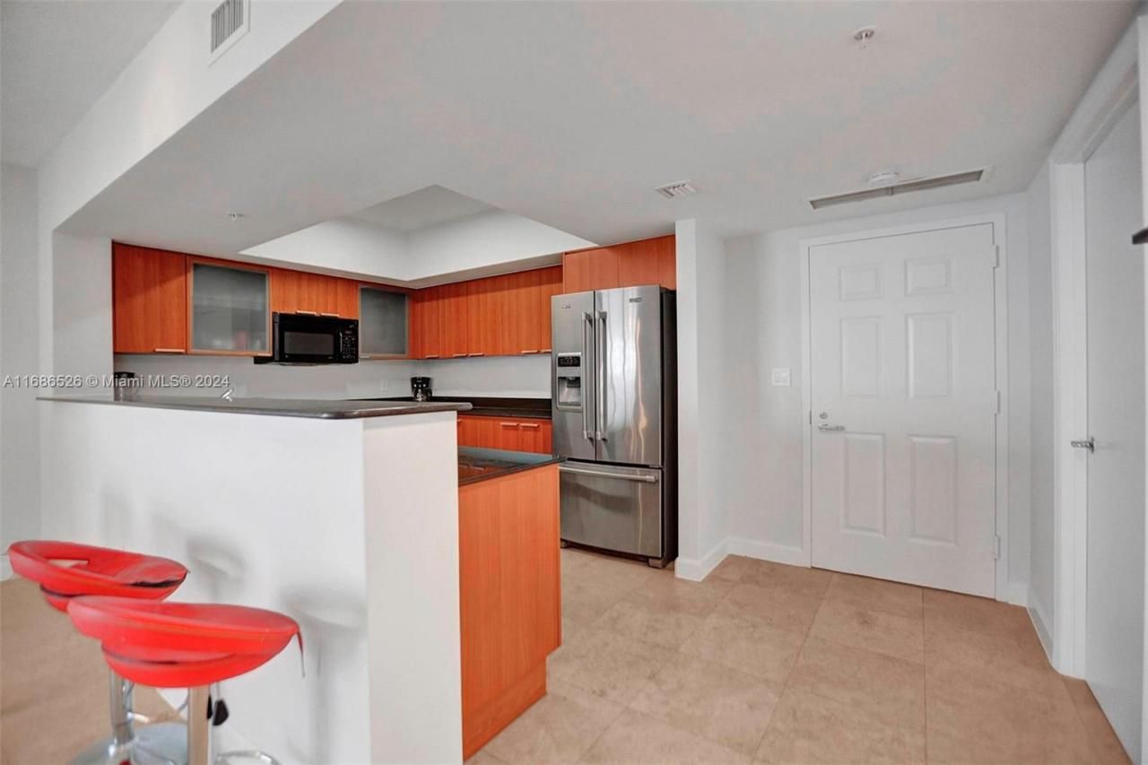 16699 Collins Av, Unit 3105, Sunny Isles Beach, FL 33160 Photo