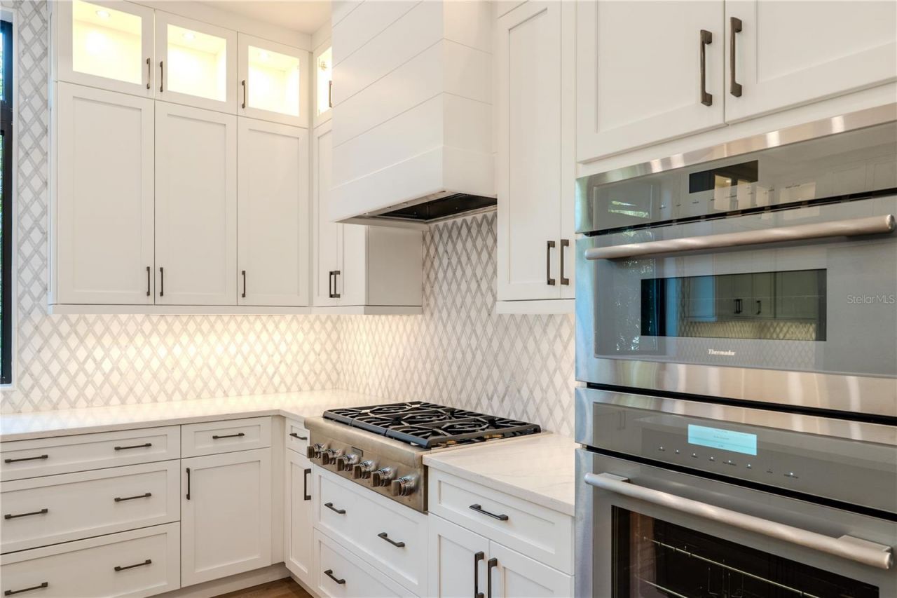 1802 Field Road, Sarasota, FL 34231 Photo