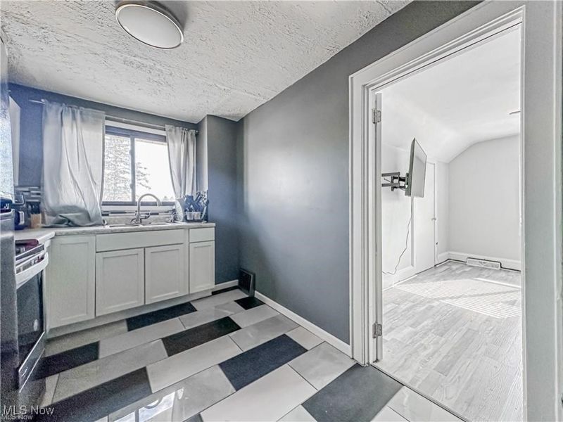 3120 Albrecht Avenue, Akron, OH 44312 Photo 16