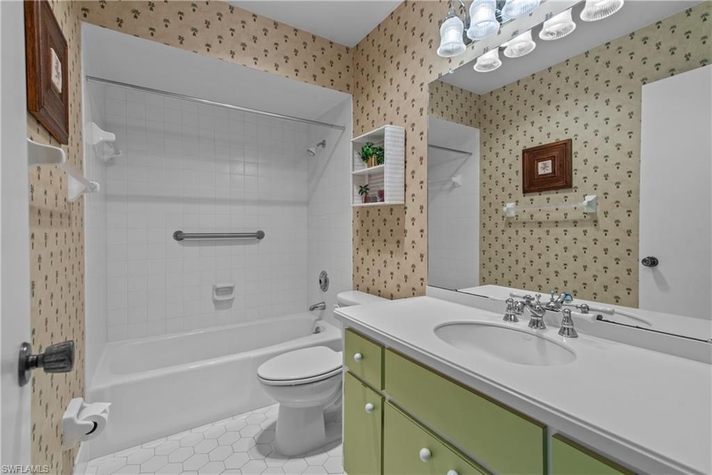 1473 Saddle Woode Dr, Unit 7C, Fort Myers, FL 33919 Photo
