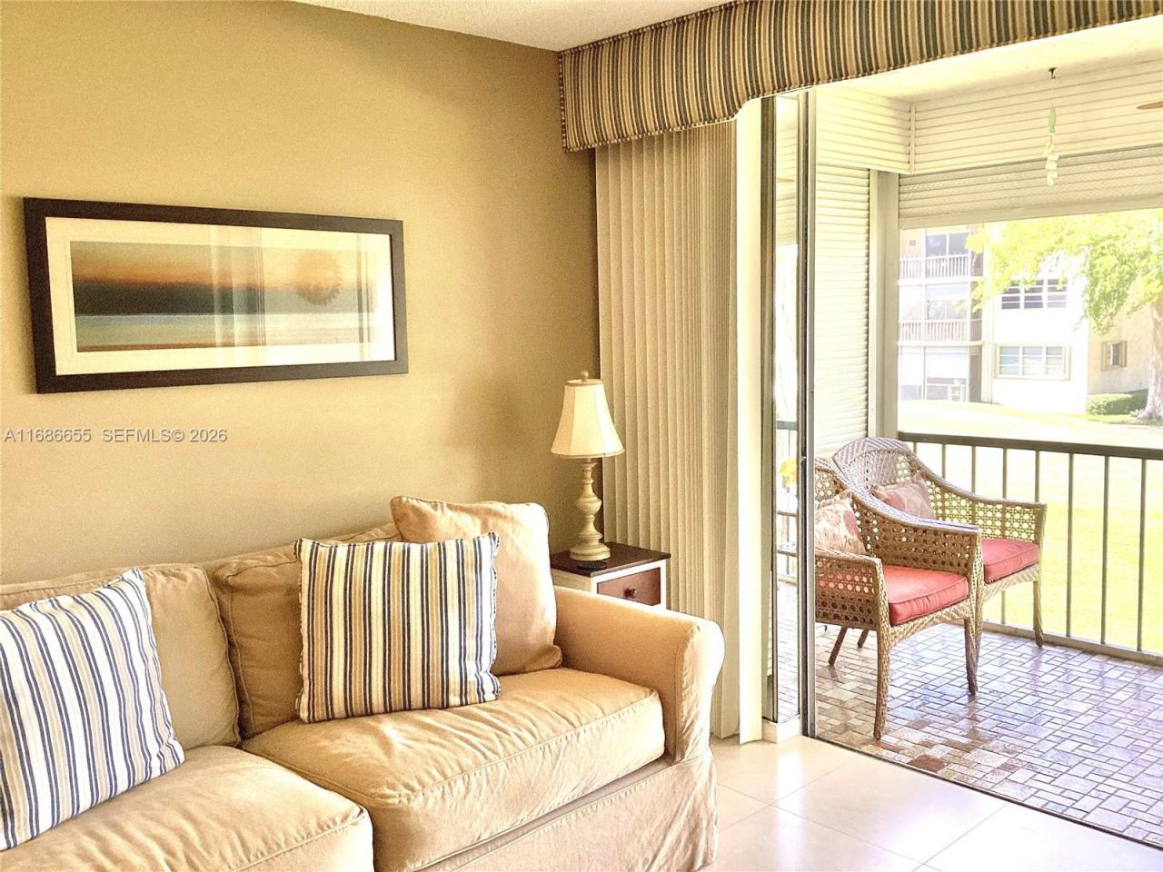 671 S Hollybrook Dr, Unit 210, Pembroke Pines, FL 33025 Photo