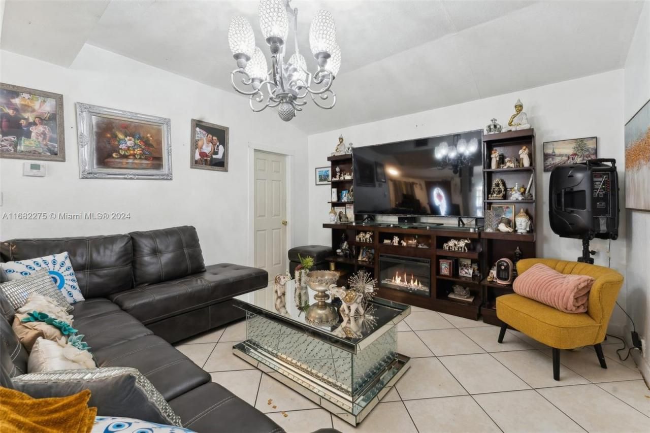 Please Call For Address, Miami, FL 33150 Photo