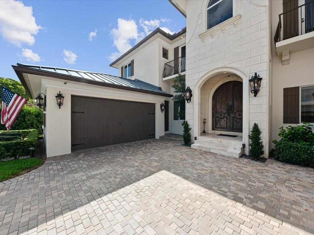 3030 NE 45th Street, Fort Lauderdale, FL 33308 Photo