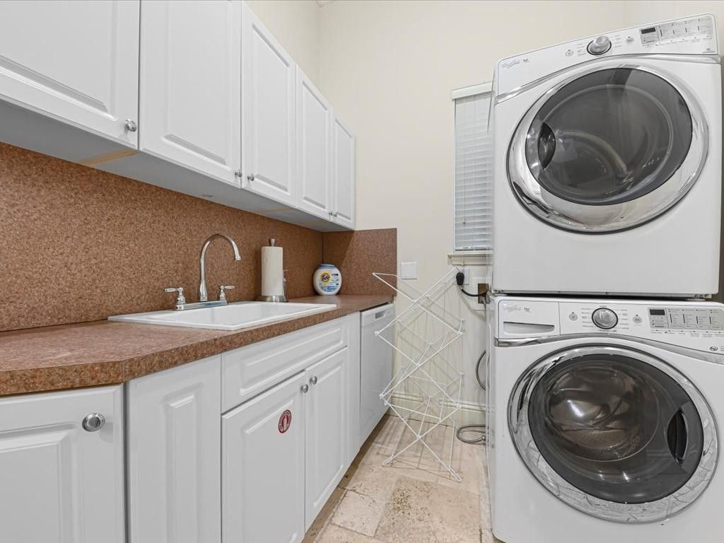 3030 NE 45th Street, Fort Lauderdale, FL 33308 Photo