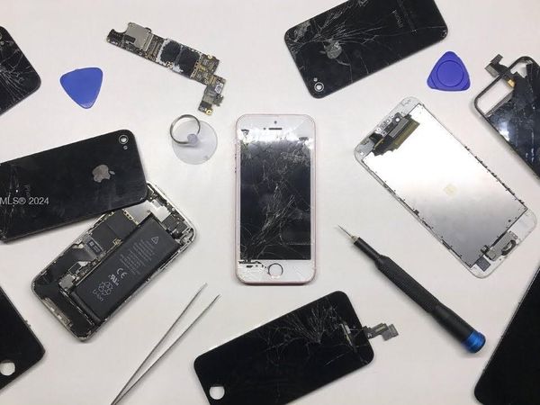 12141 Pembroke Rd, Pembroke Pines, FL 33027