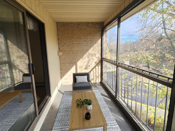 11160 Anderson Lakes Parkway, Unit 313, Eden Prairie, MN 55344