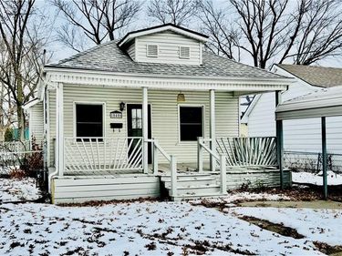 10406 E Lexington Avenue, Independence, MO 64053