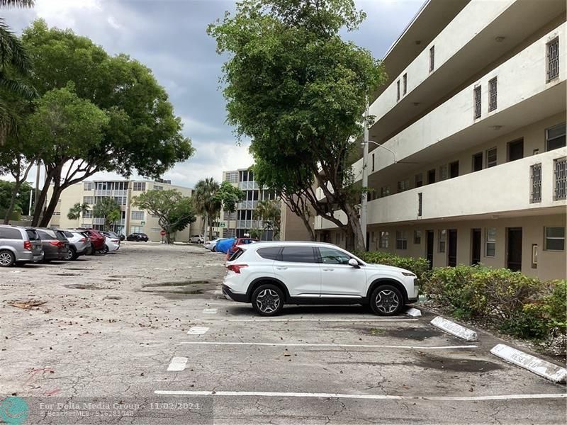 1710 NE 191st Street, Miami, FL 33179 Photo