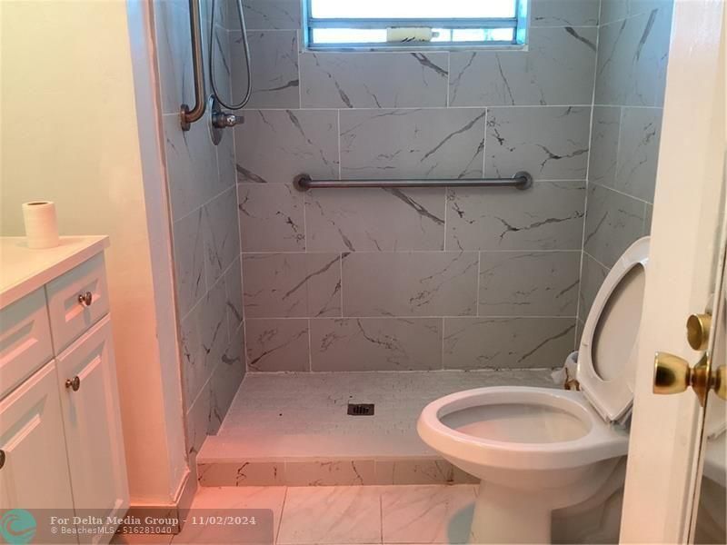 1710 NE 191st Street, Miami, FL 33179 Photo