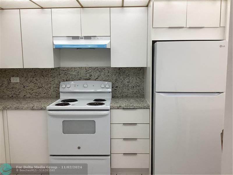 1710 NE 191st Street, Miami, FL 33179 Photo