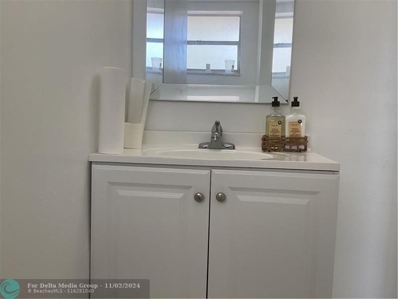 1710 NE 191st Street, Miami, FL 33179 Photo