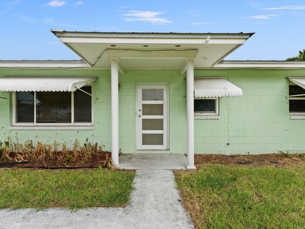 1154 Bayshore Drive, Fort Pierce, FL 34949