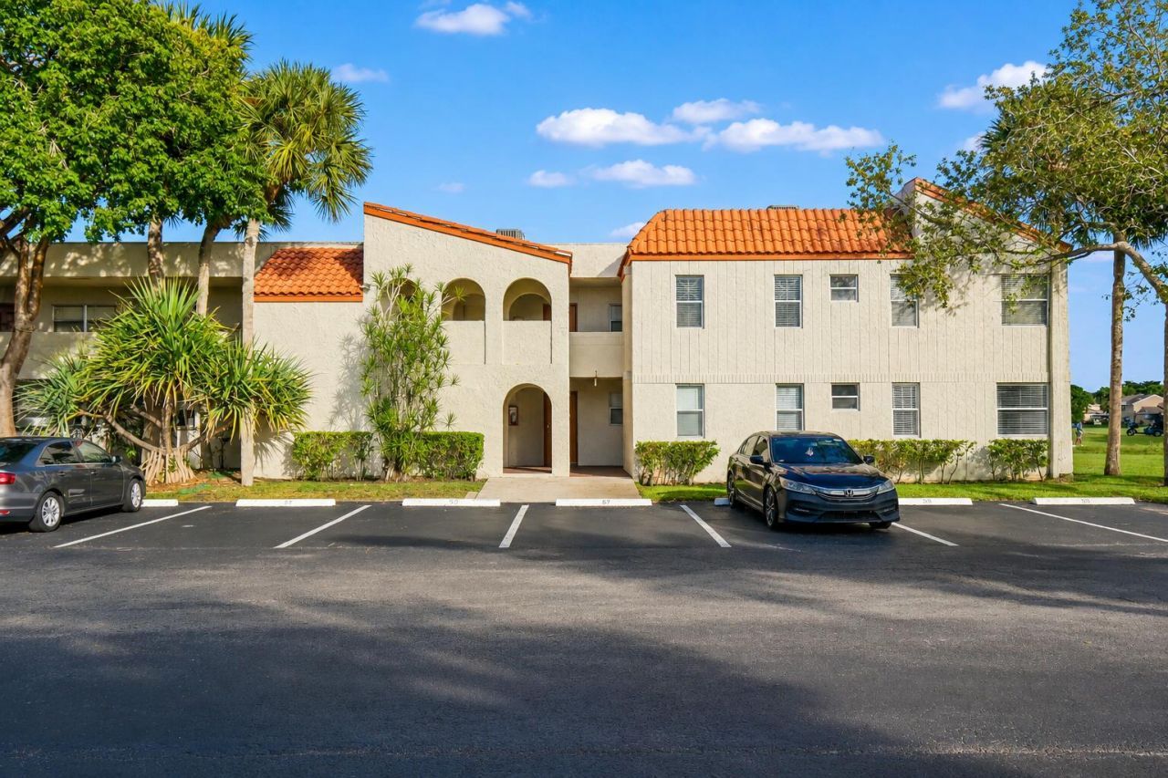 7410 Woodmont Terrace, Unit 109, Tamarac, FL 33321 Photo