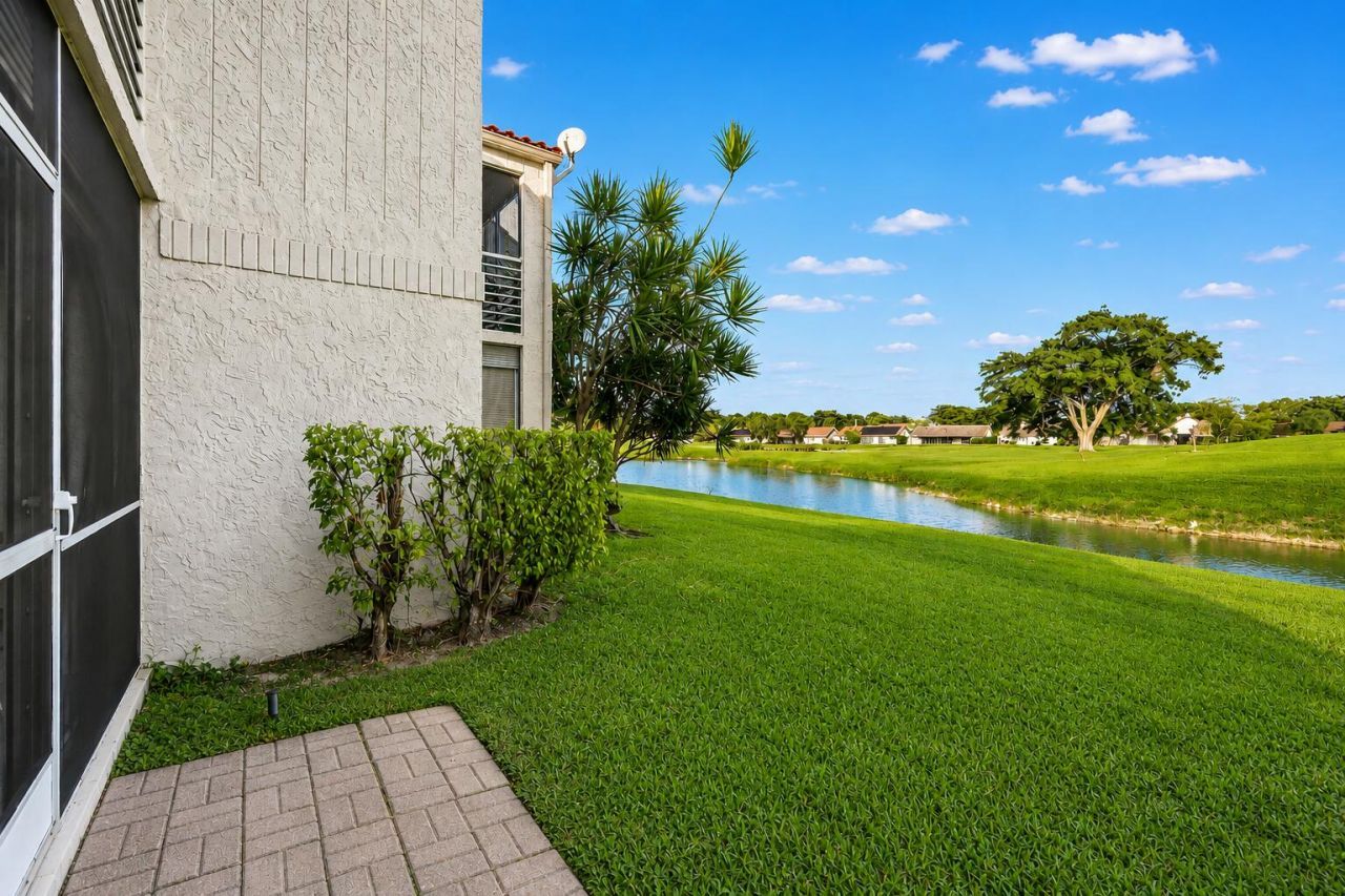 7410 Woodmont Terrace, Unit 109, Tamarac, FL 33321 Photo
