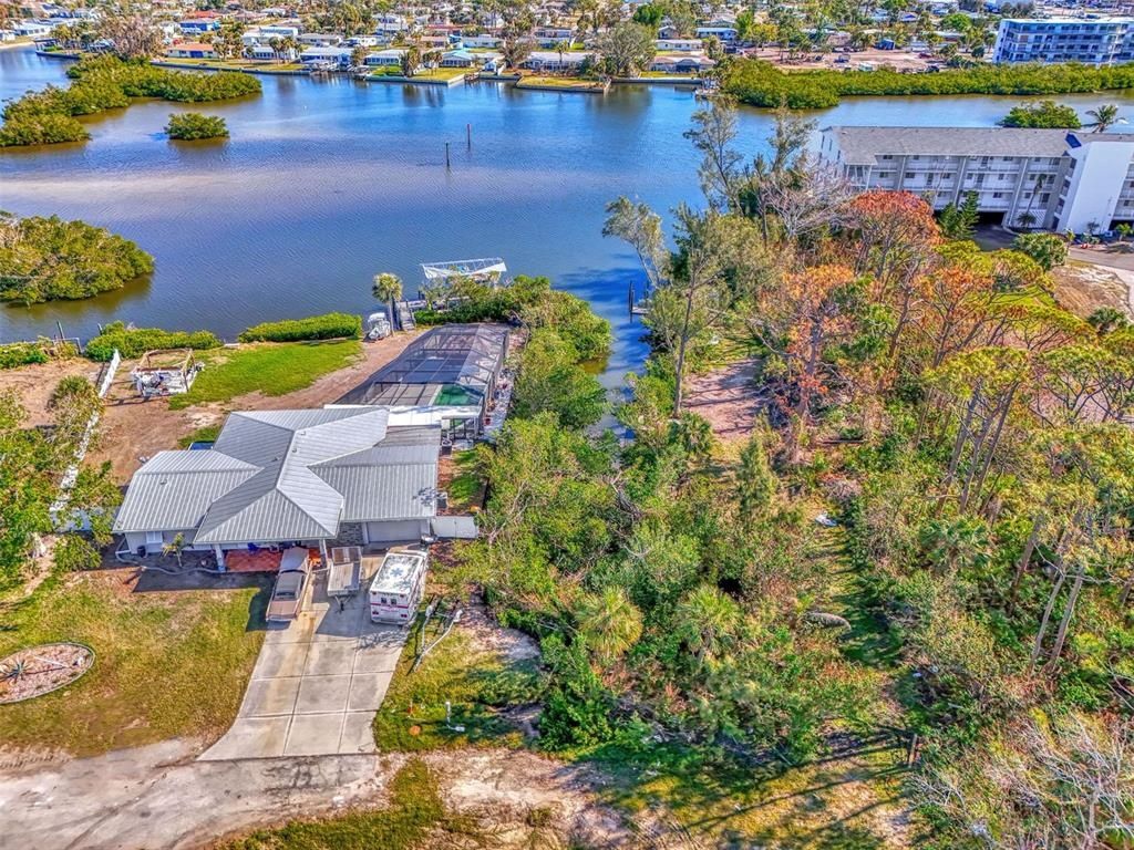 105 Crestview Drive, Englewood, FL 34223 Photo