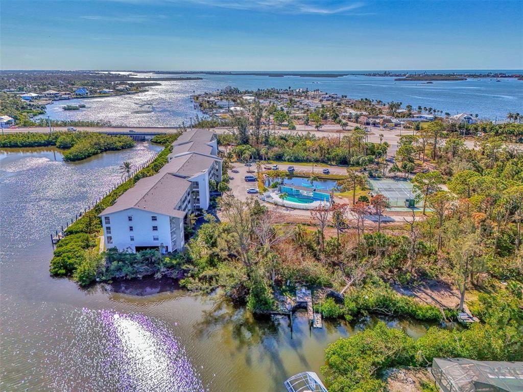 105 Crestview Drive, Englewood, FL 34223 Photo