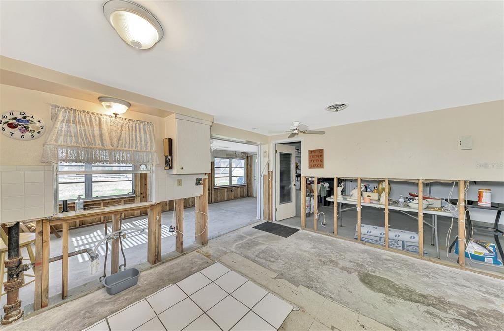 105 Crestview Drive, Englewood, FL 34223 Photo