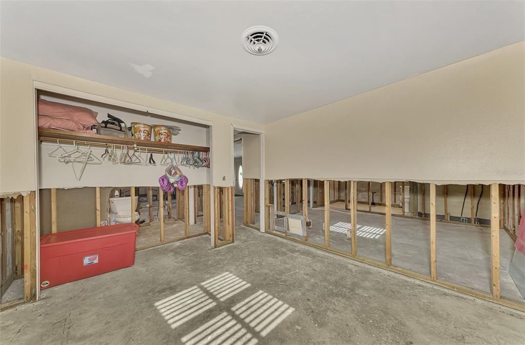 105 Crestview Drive, Englewood, FL 34223 Photo