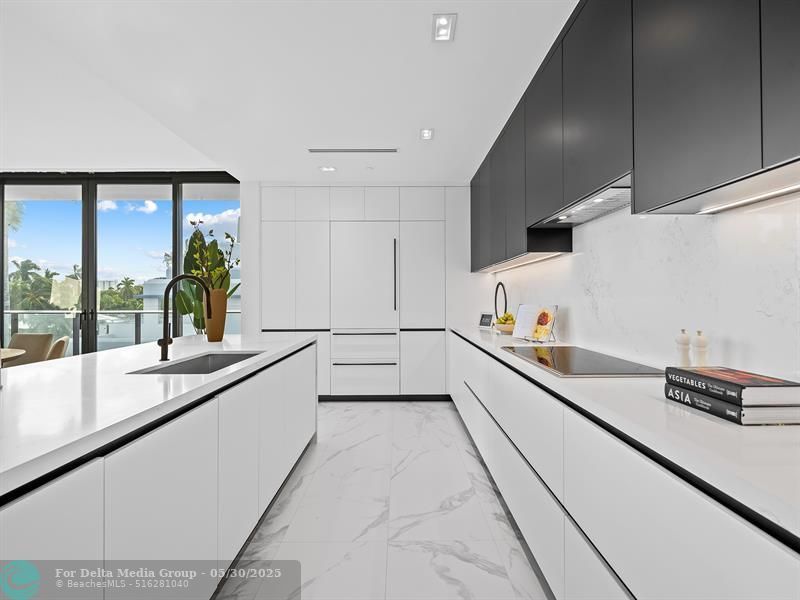 160 Isle Of Venice Drive, Unit 301, Fort Lauderdale, FL 33301 Photo