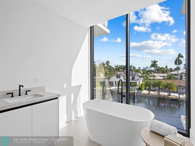 160 Isle Of Venice Drive, Unit 301, Fort Lauderdale, FL 33301 Photo