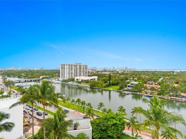 4401 COLLINS AV, Unit 1214, Miami Beach, FL 33140