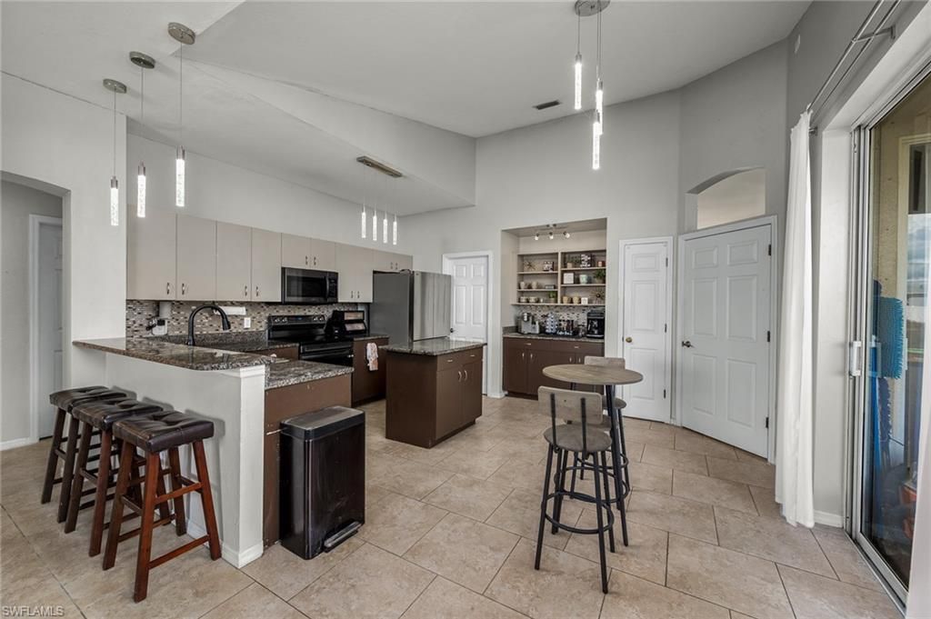 4560 Varsity Cir, Lehigh Acres, FL 33971 Photo