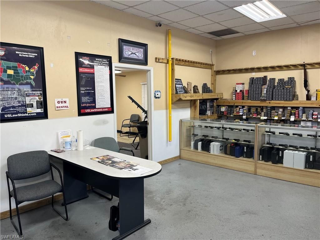 3310-3330 Hanson St, Fort Myers, FL 33916 Photo