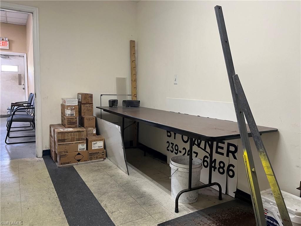 3310-3330 Hanson St, Fort Myers, FL 33916 Photo