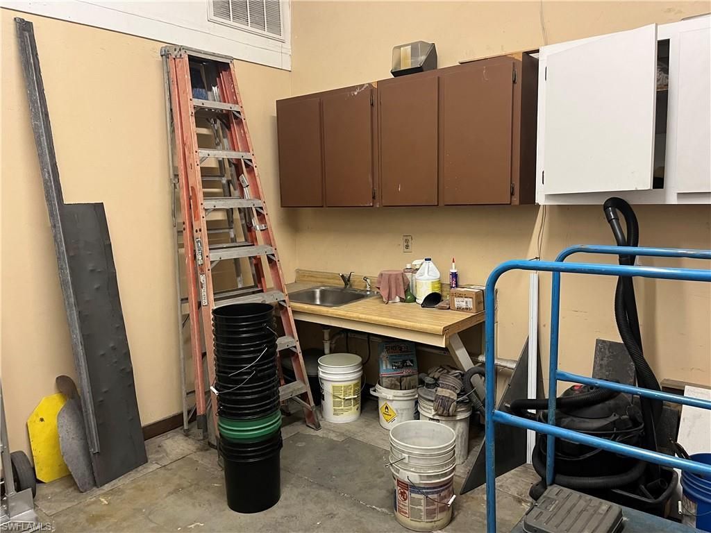 3310 Hanson St, Fort Myers, FL 33916 Photo