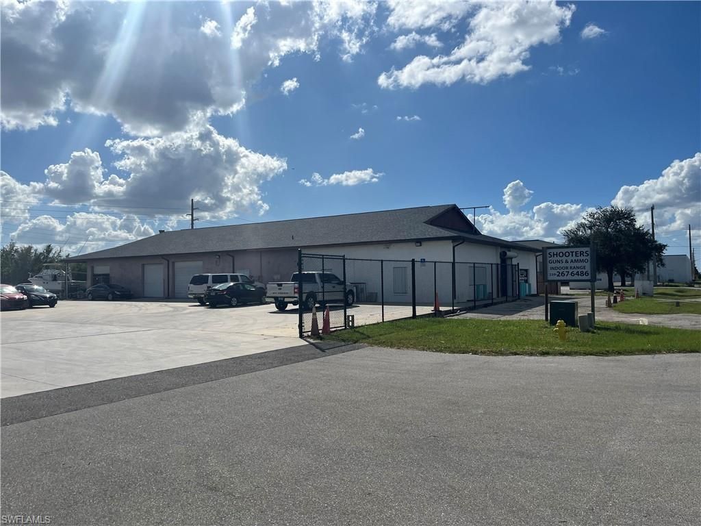 3310-3330 Hanson St, Fort Myers, FL 33916 Photo