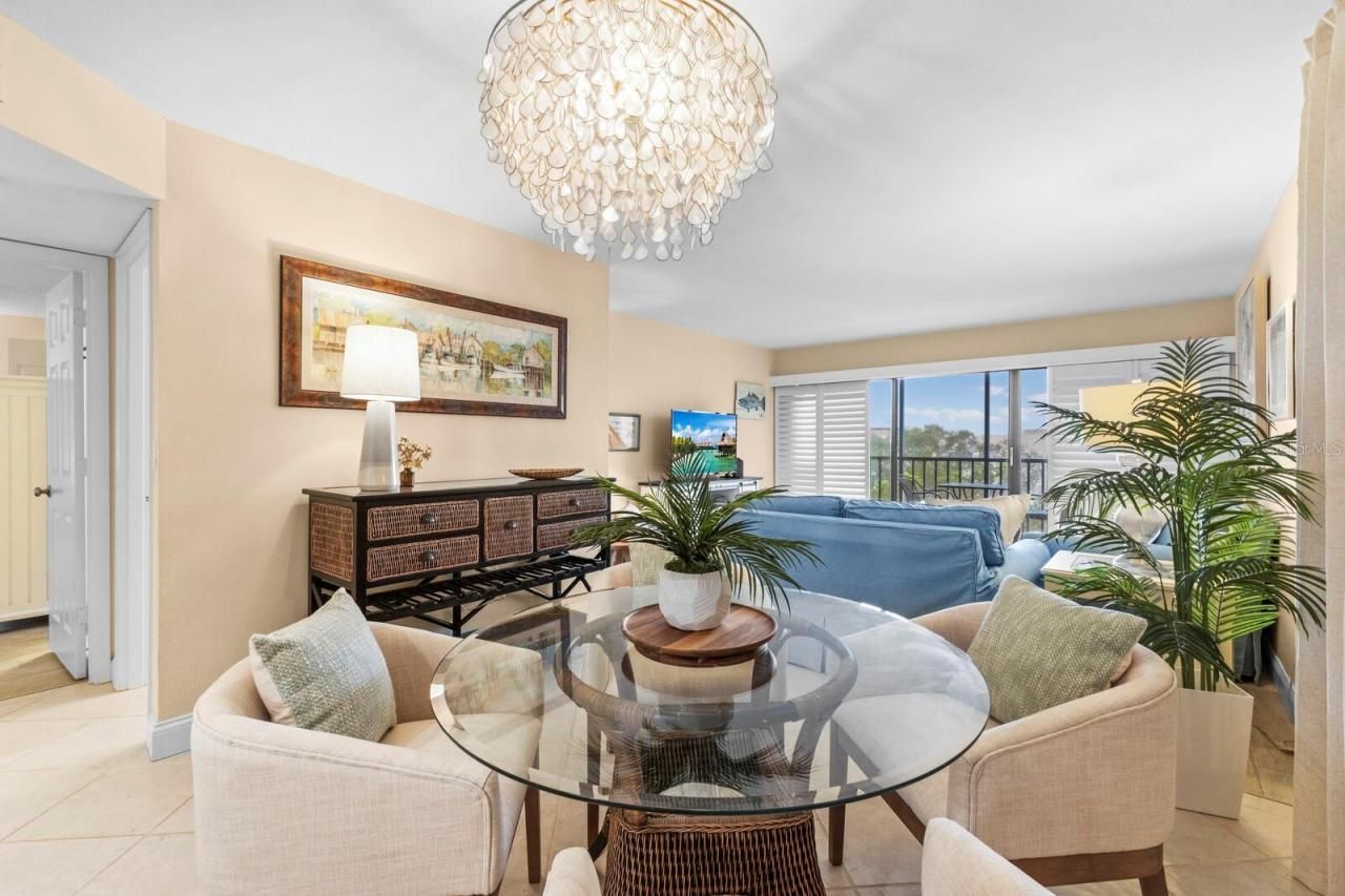 1001 Benjamin Franklin Drive, Unit 512, Sarasota, FL 34236 Photo