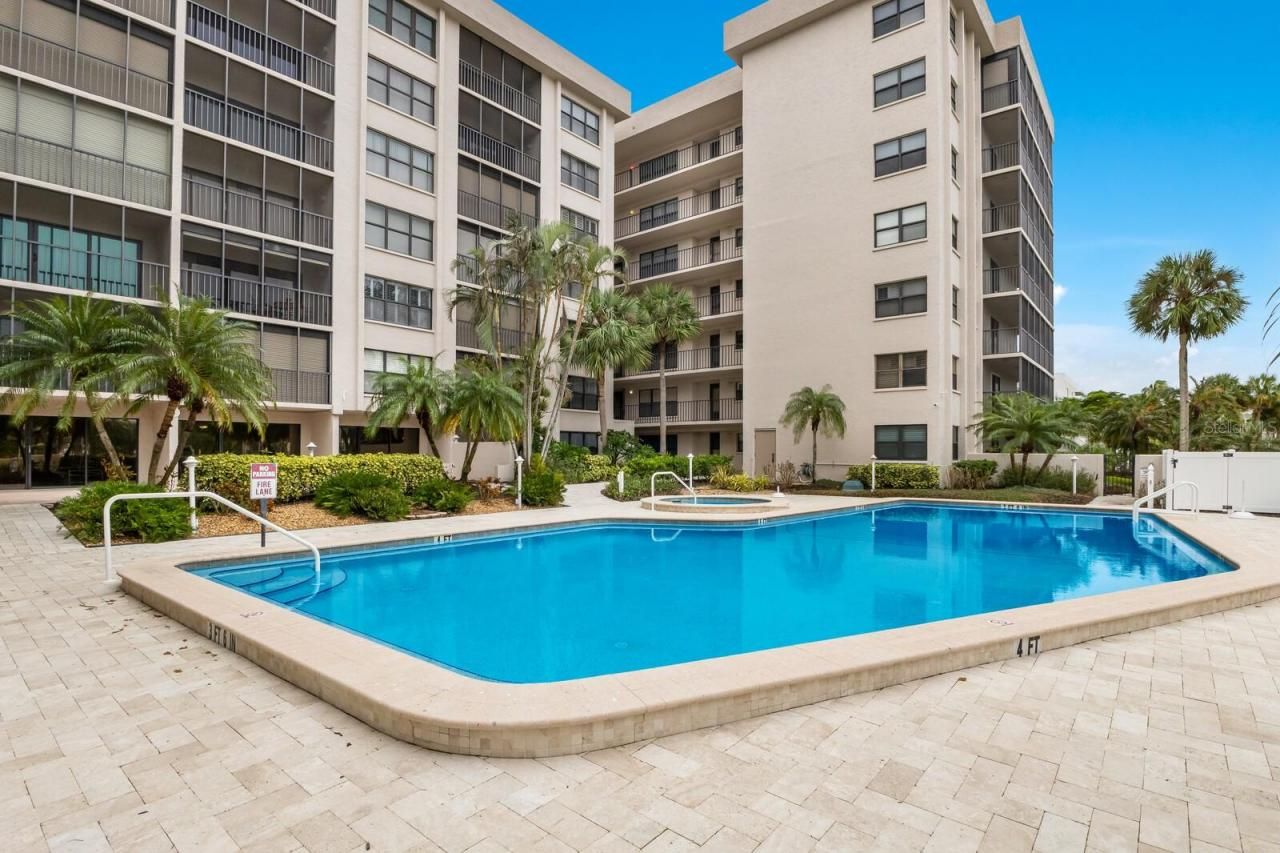 1001 Benjamin Franklin Drive, Unit 512, Sarasota, FL 34236 Photo