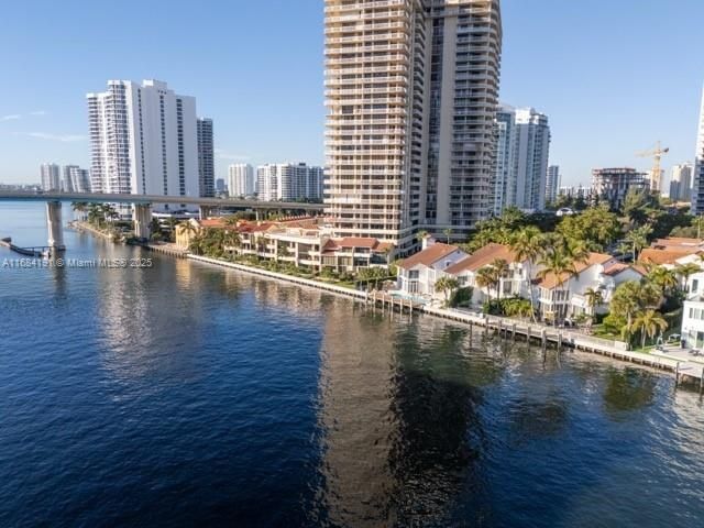 19555 NE 37th Ave, Aventura, FL 33180 Photo