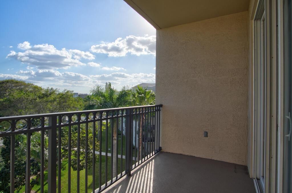 26 Royal Palm Way, Unit 503, Boca Raton, FL 33432 Photo