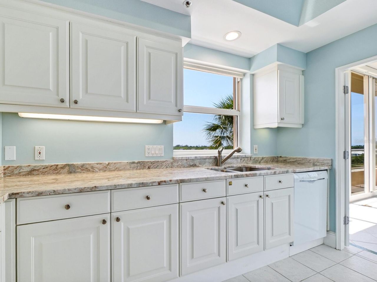 3070 Grand Bay Boulevard, Unit 632, Longboat Key, FL 34228 Photo