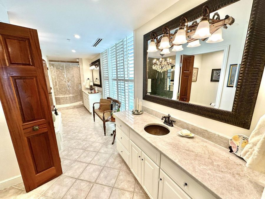 Property Image 101