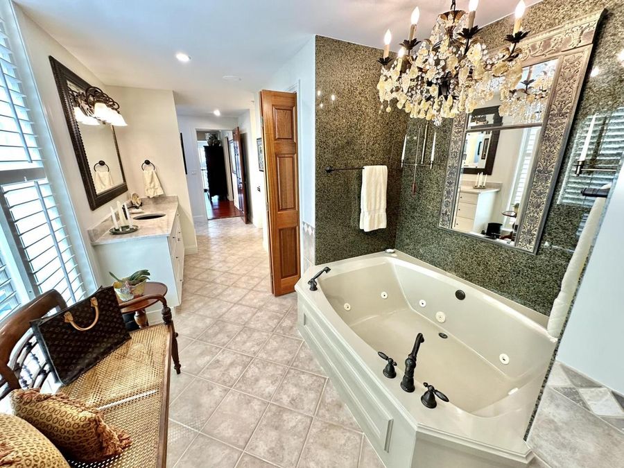 Property Image 104