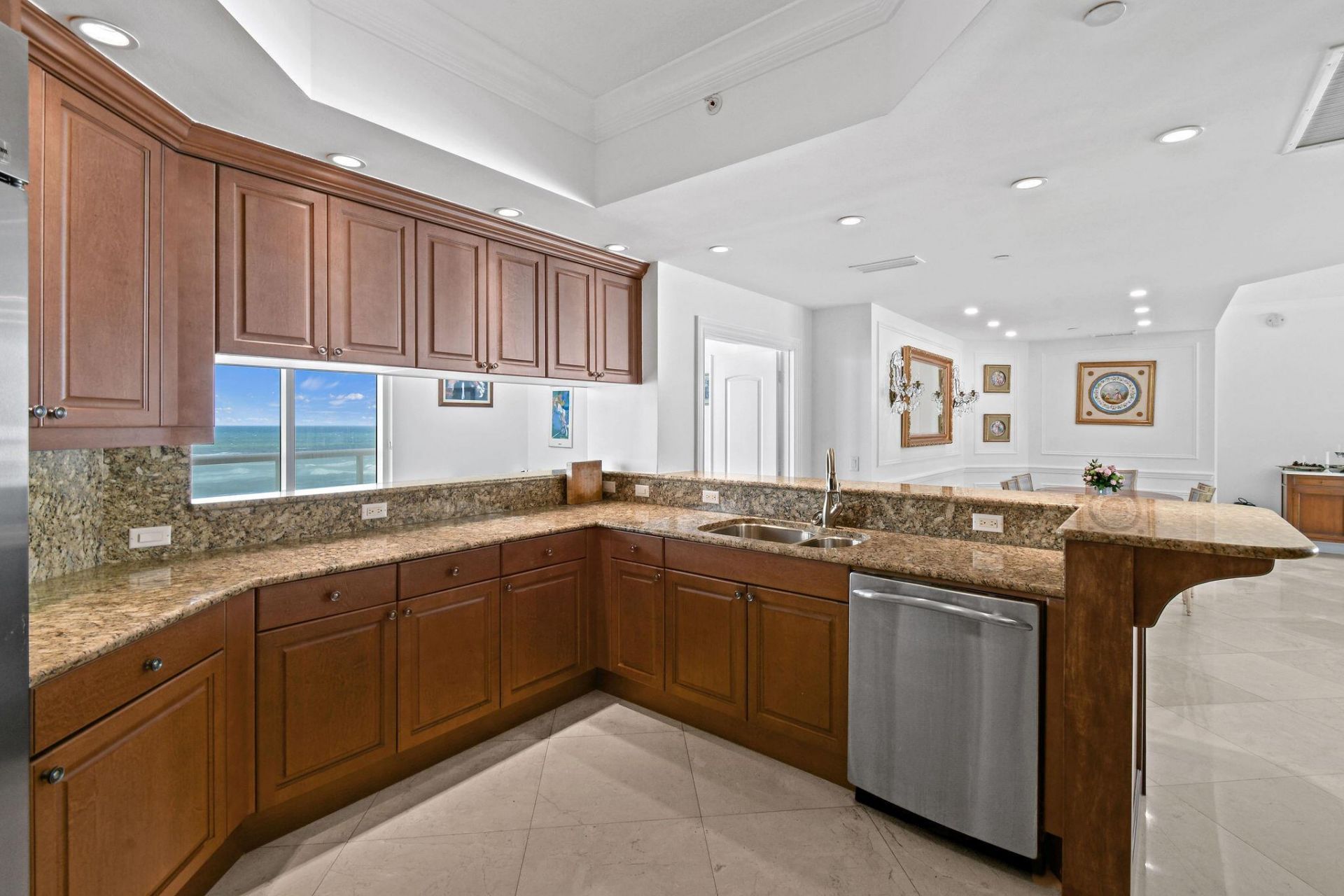 4600 N Ocean Drive, Unit 902, Singer Island, FL 33404 Photo