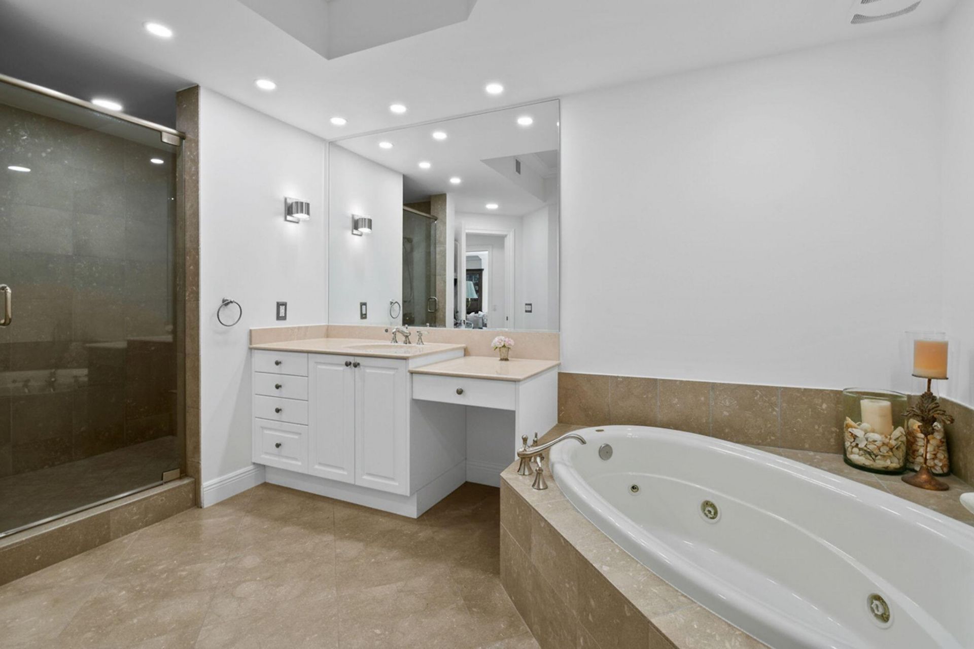 4600 N Ocean Drive, Unit 902, Singer Island, FL 33404 Photo