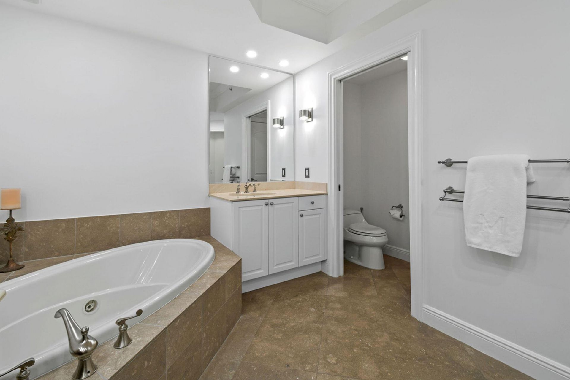 4600 N Ocean Drive, Unit 902, Singer Island, FL 33404 Photo