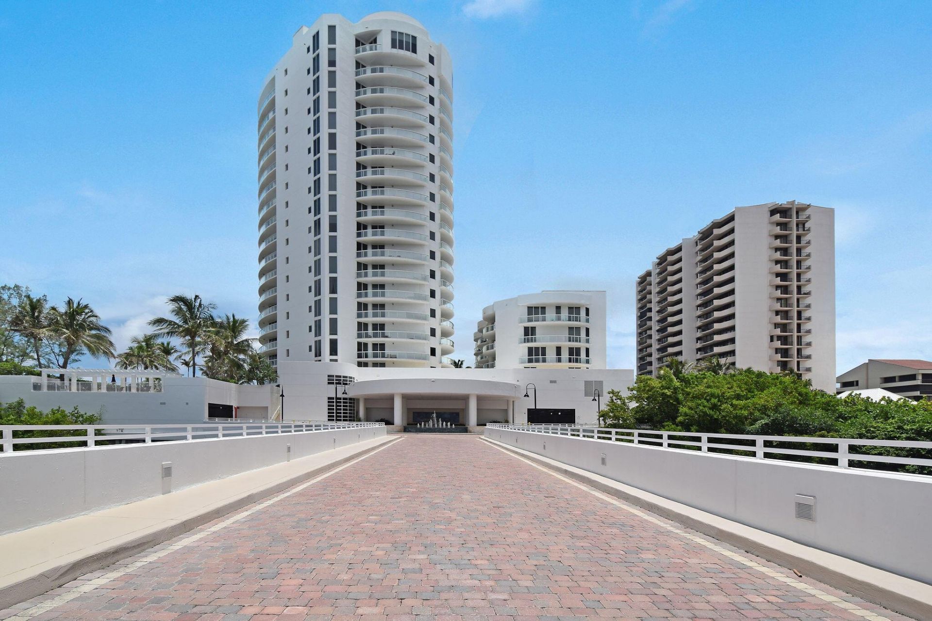 4600 N Ocean Drive, Unit 902, Singer Island, FL 33404 Photo