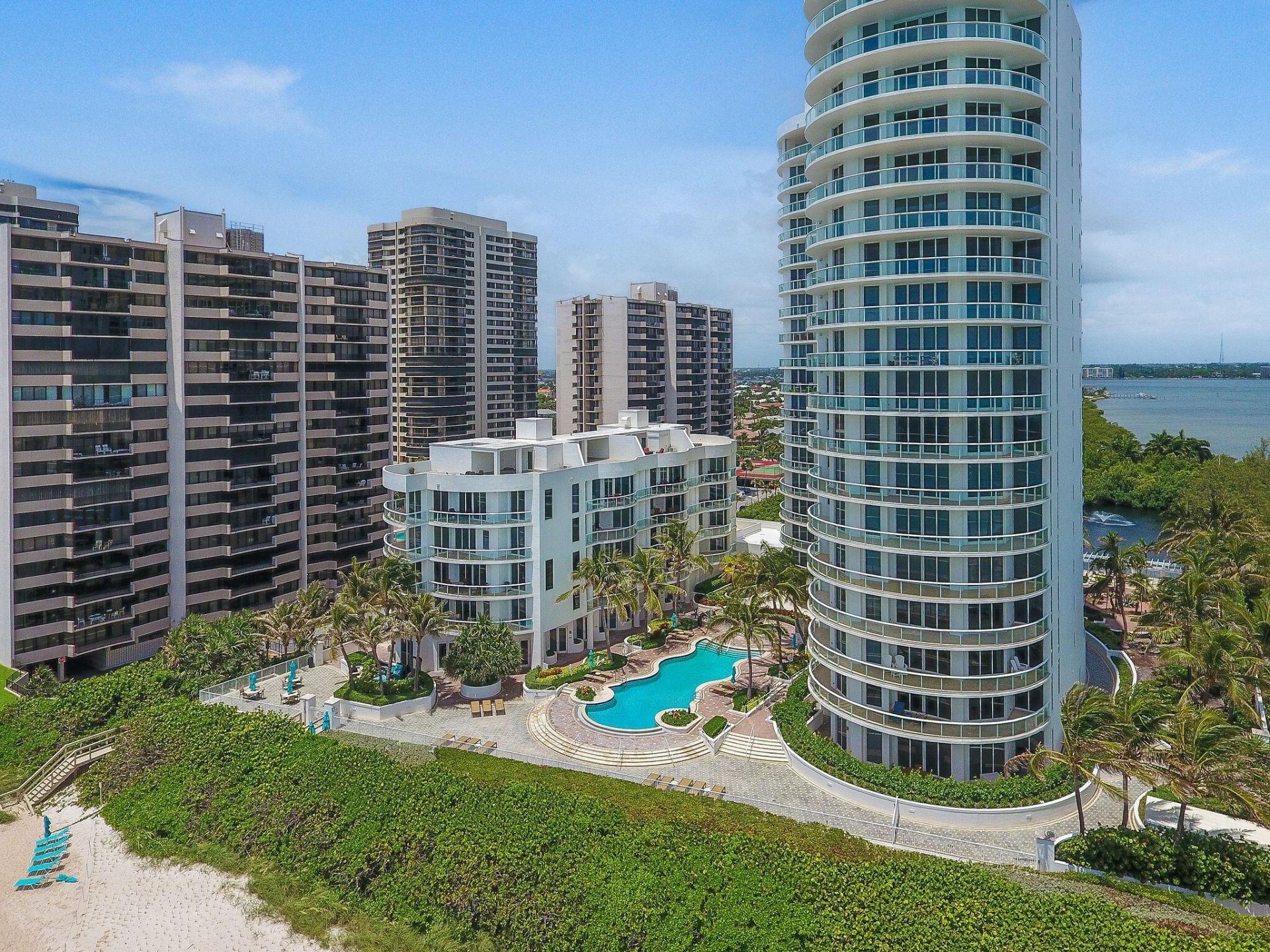 4600 N Ocean Drive, Unit 902, Singer Island, FL 33404 Photo