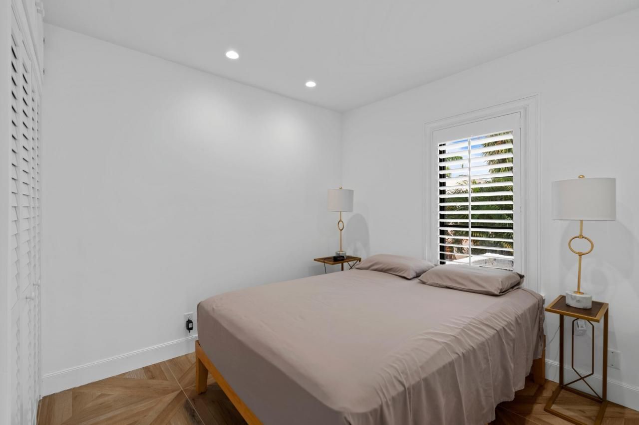 112 Roosevelt Place, West Palm Beach, FL 33405 Photo