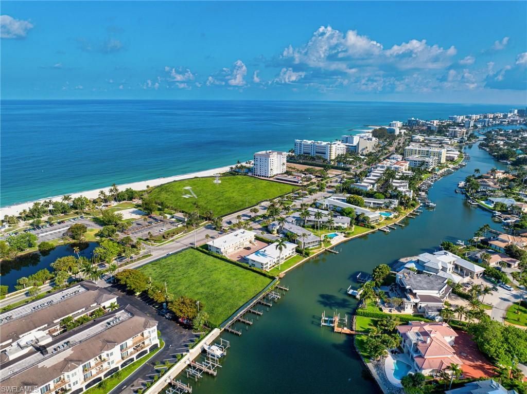 1500 Gulf Shore Blvd N, Naples, FL 34102 Photo