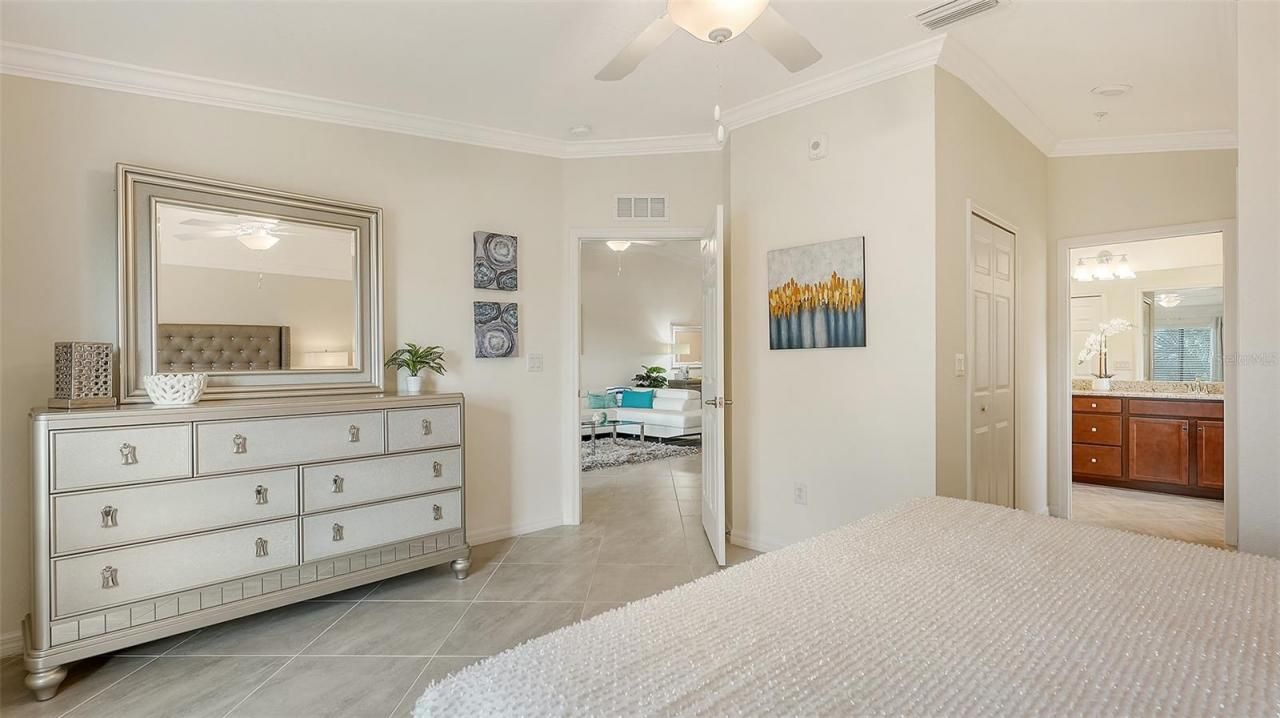 5710 Palmer Circle, Unit 201, Bradenton, FL 34211 Photo