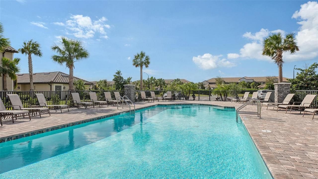 5710 Palmer Circle, Unit 201, Bradenton, FL 34211 Photo